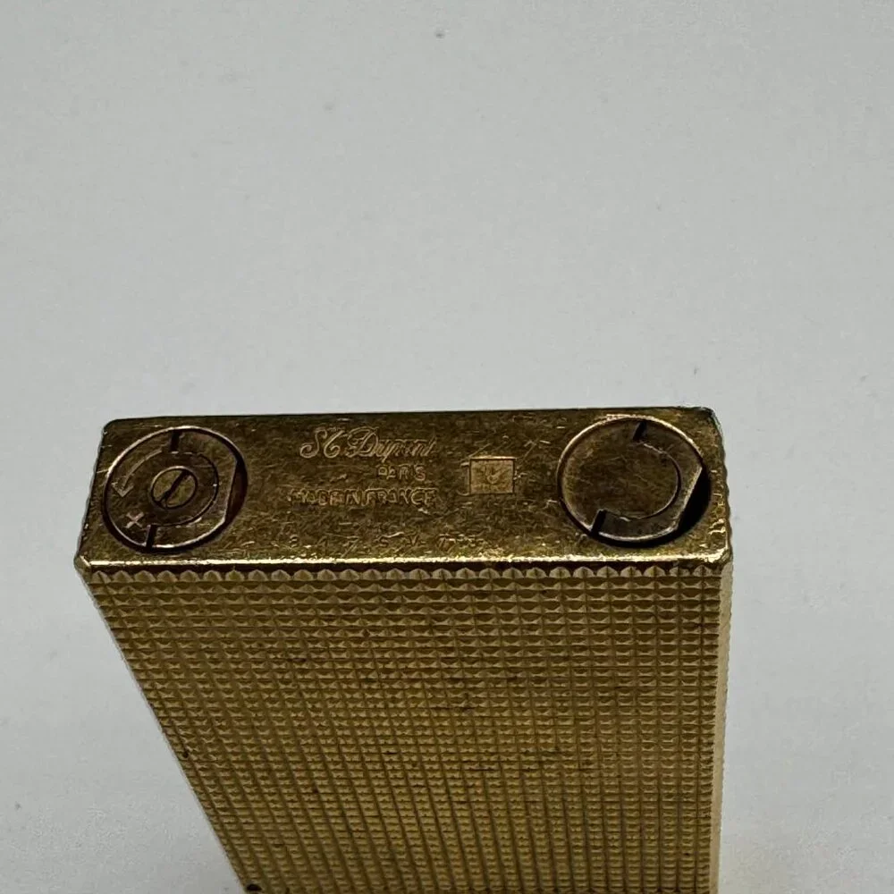 Authentic ST Dupont Vintage RARE Original French Gold Textured Lighter - Picture 2 of 11